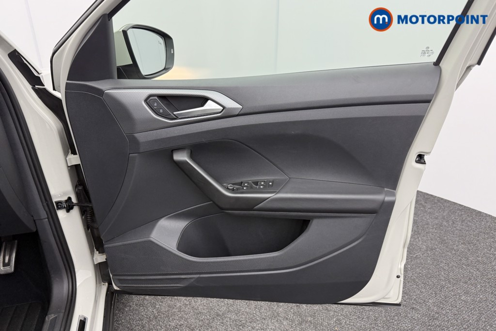 Volkswagen T-Cross Active Automatic Petrol SUV - Stock Number (1554916) - 18th supplementary image