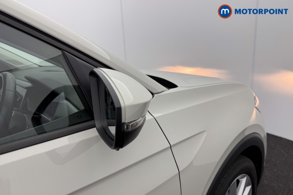 Volkswagen T-Cross Active Automatic Petrol SUV - Stock Number (1554916) - 19th supplementary image