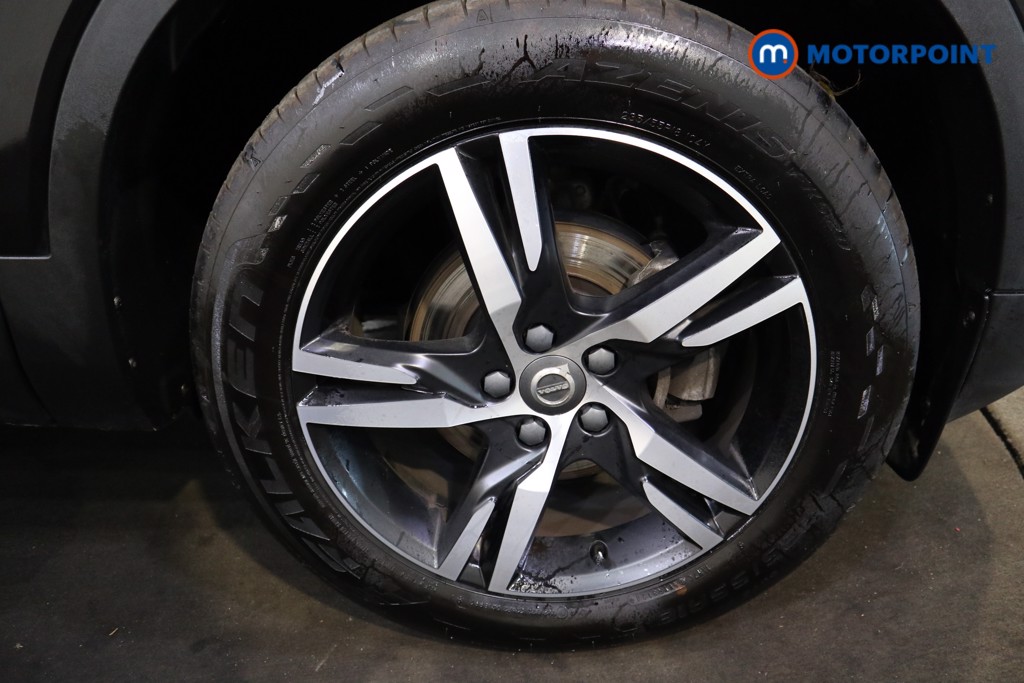 Volvo Xc40 R Design Manual Petrol SUV - Stock Number (1555109) - 15th supplementary image