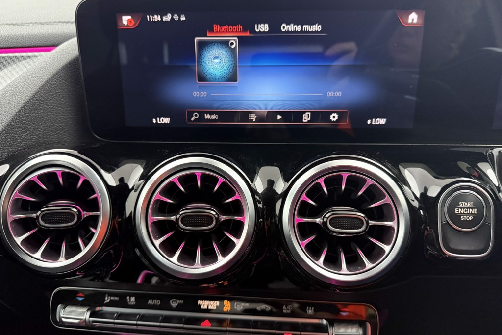 Mercedes-Benz GLA Exclusive Edition Automatic Petrol Plug-In Hybrid SUV - Stock Number (1555734) - 11th supplementary image