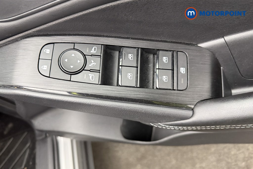 Nissan Qashqai Acenta Premium Manual Petrol SUV - Stock Number (1555881) - 4th supplementary image