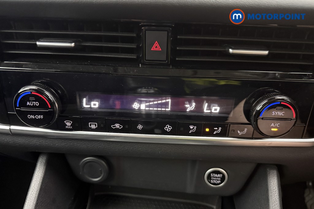 Nissan Qashqai Acenta Premium Manual Petrol SUV - Stock Number (1555881) - 9th supplementary image