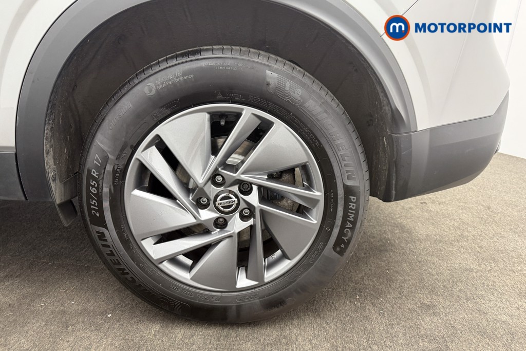 Nissan Qashqai Acenta Premium Manual Petrol SUV - Stock Number (1555881) - 15th supplementary image