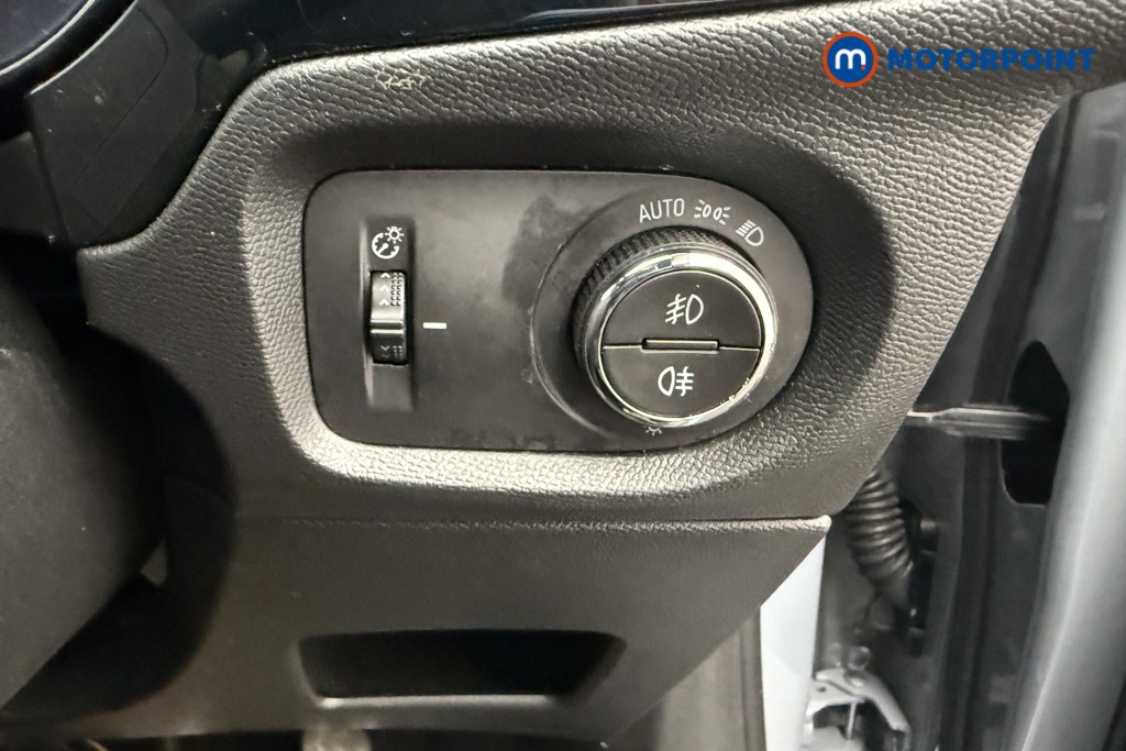 Vauxhall Corsa Ultimate Manual Petrol Hatchback - Stock Number (1556055) - 17th supplementary image