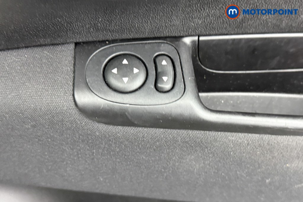Fiat 500 1.0 Mild Hybrid 3Dr Manual Petrol-Electric Hybrid Hatchback - Stock Number (1556142) - 13th supplementary image