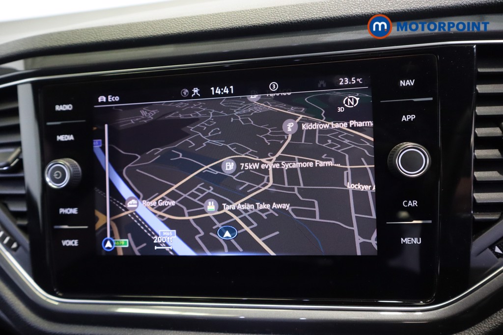 Volkswagen T-Roc R-Line Manual Petrol SUV - Stock Number (1556275) - 2nd supplementary image