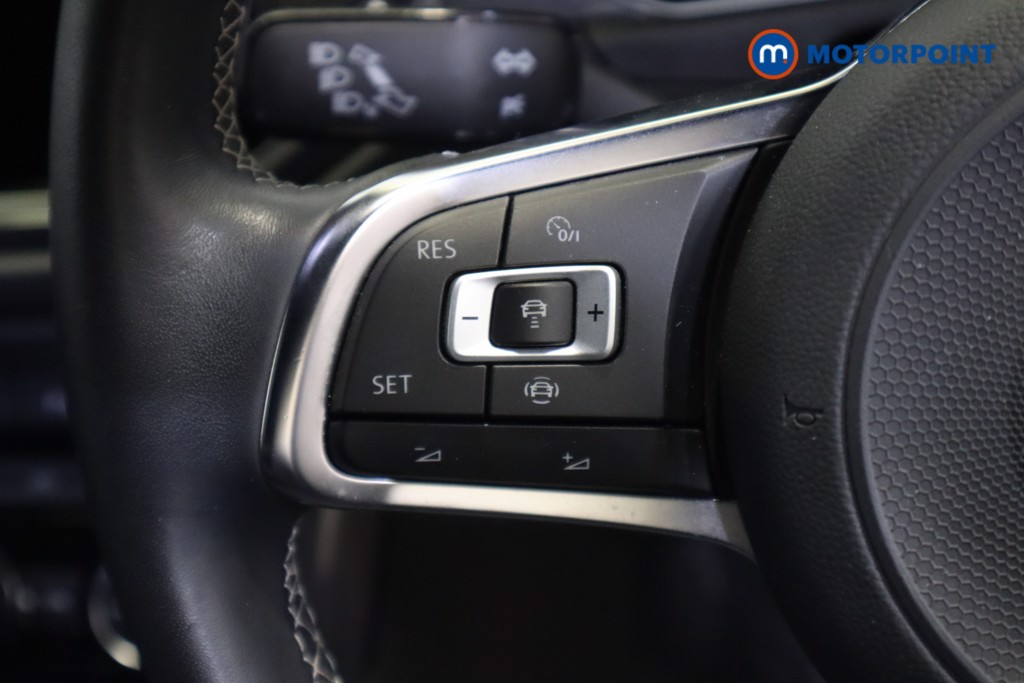 Volkswagen T-Roc R-Line Manual Petrol SUV - Stock Number (1556275) - 11th supplementary image