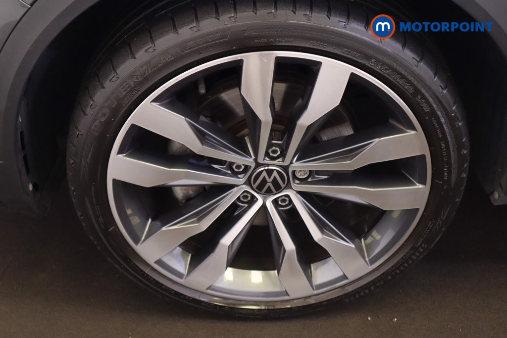 Volkswagen T-Roc R-Line Manual Petrol SUV - Stock Number (1556275) - 17th supplementary image