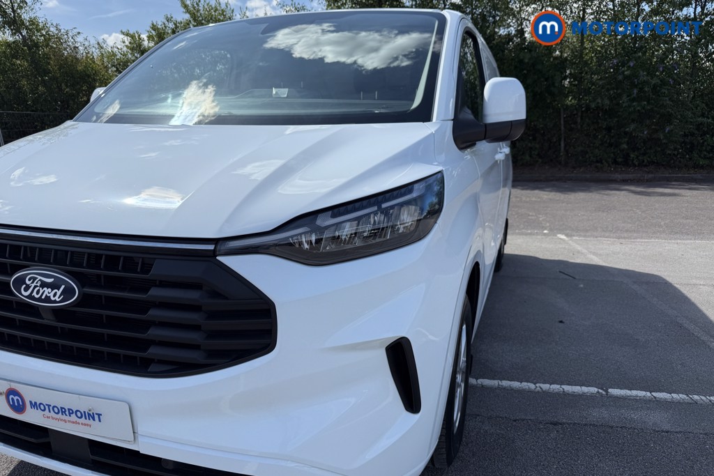 Ford Transit Custom Limited Manual Diesel Panel Van - Stock Number (1556935) - Front bumper