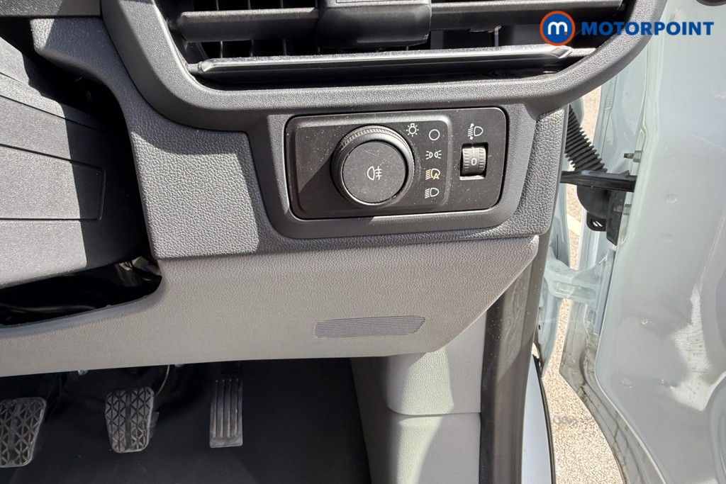 Ford Transit Custom Limited Manual Diesel Panel Van - Stock Number (1556935) - 25th supplementary image