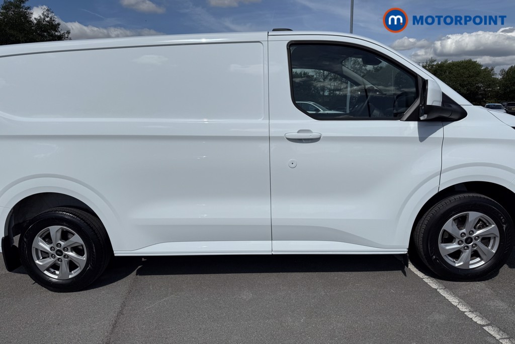 Ford Transit Custom Limited Manual Diesel Panel Van - Stock Number (1556935) - Drivers side rear corner