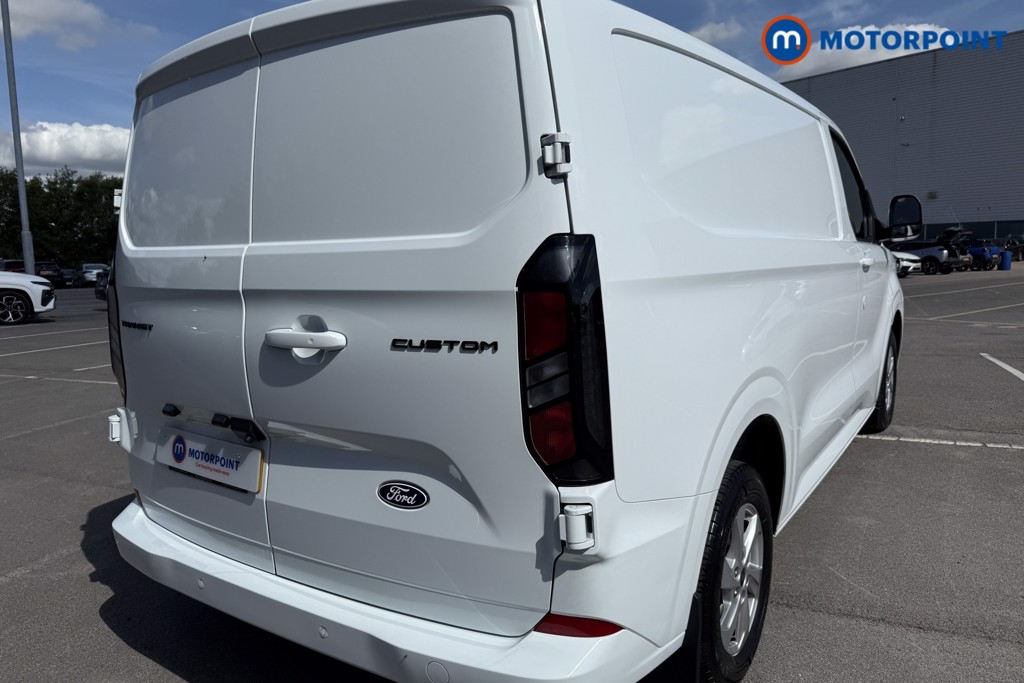 Ford Transit Custom Limited Manual Diesel Panel Van - Stock Number (1556935) - Rear bumper