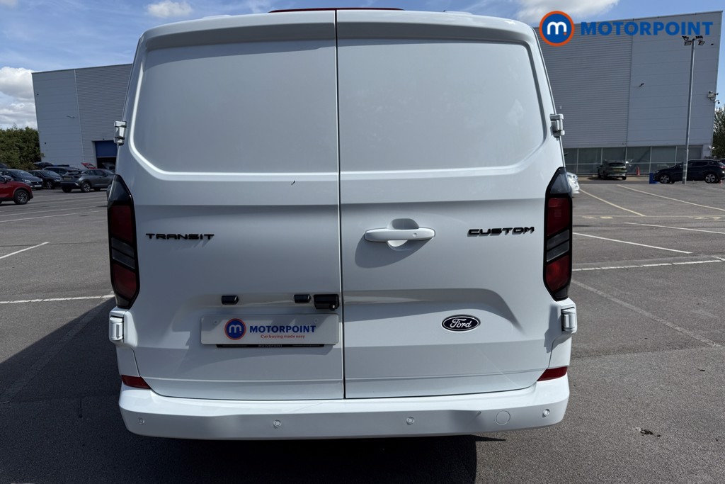 Ford Transit Custom Limited Manual Diesel Panel Van - Stock Number (1556935) - Passenger side rear corner
