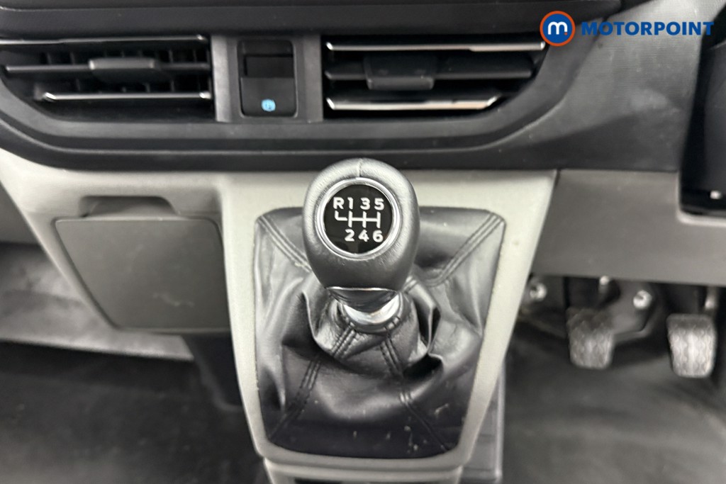 Ford Transit Custom Limited Manual Diesel Panel Van - Stock Number (1556944) - 9th supplementary image