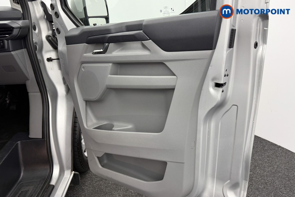 Ford Transit Custom Limited Manual Diesel Panel Van - Stock Number (1556949) - 15th supplementary image