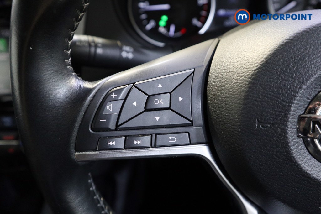 Nissan Qashqai Acenta Premium Manual Diesel SUV - Stock Number (1557285) - 3rd supplementary image