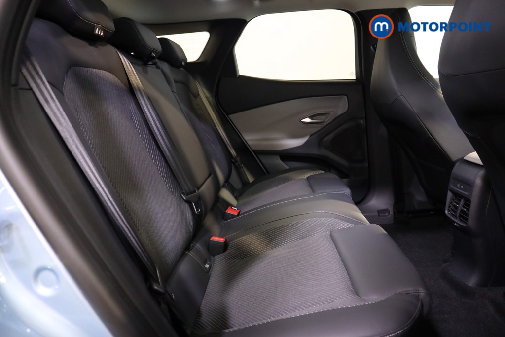 Ford Explorer Select Automatic Electric SUV - Stock Number (1557492) - 11th supplementary image