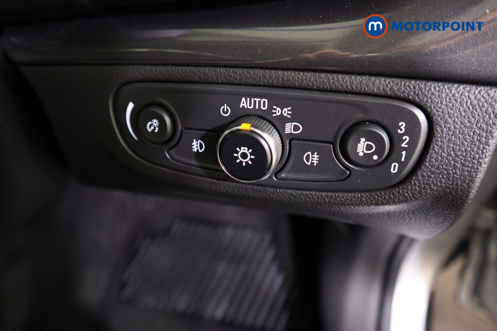 Vauxhall Mokka X Elite Nav Manual Petrol SUV - Stock Number (1557804) - 9th supplementary image
