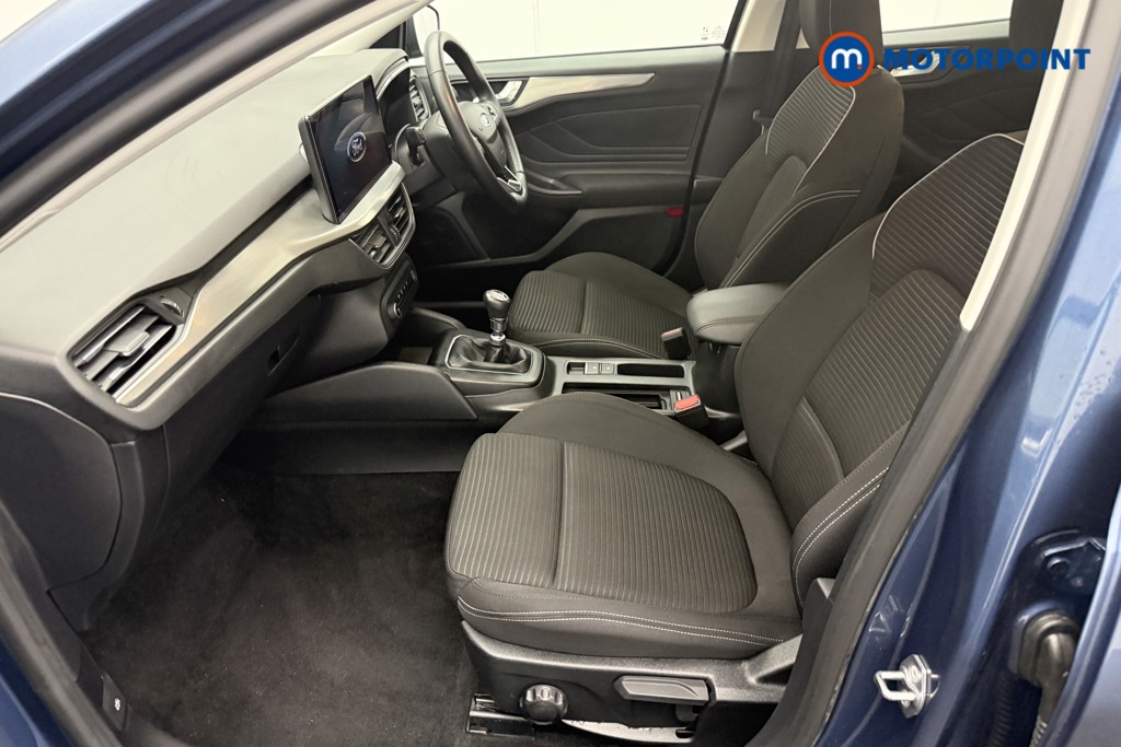 Ford Focus Titanium Manual Petrol Estate - Stock Number (1557836) - 1st supplementary image