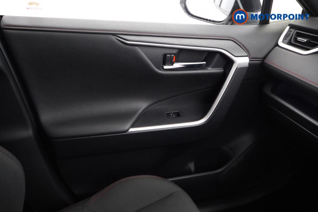 Toyota Rav4 Design Automatic Petrol Plug-In Hybrid SUV - Stock Number (1557867) - 8th supplementary image