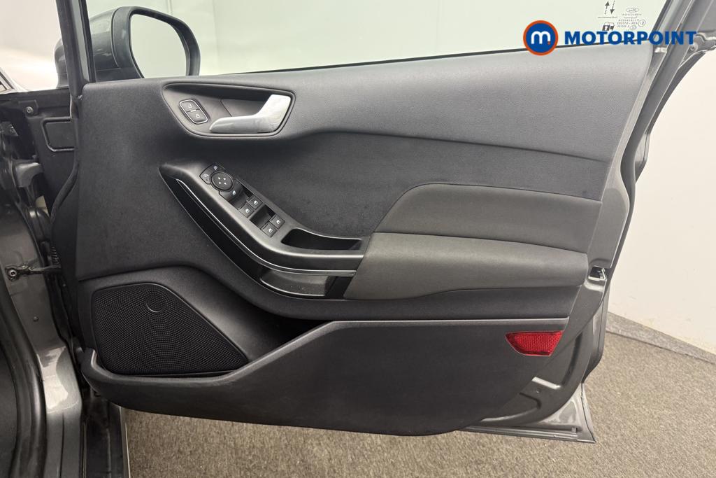 Ford Fiesta Active Manual Petrol-Electric Hybrid Hatchback - Stock Number (1558018) - 3rd supplementary image