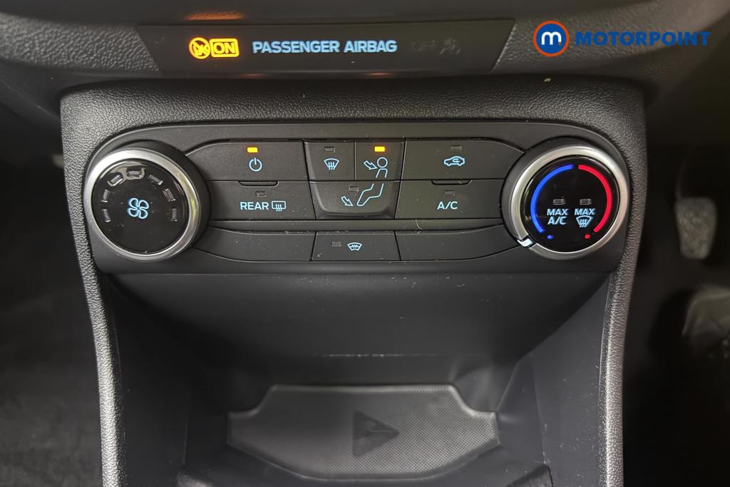 Ford Fiesta Active Manual Petrol-Electric Hybrid Hatchback - Stock Number (1558018) - 6th supplementary image