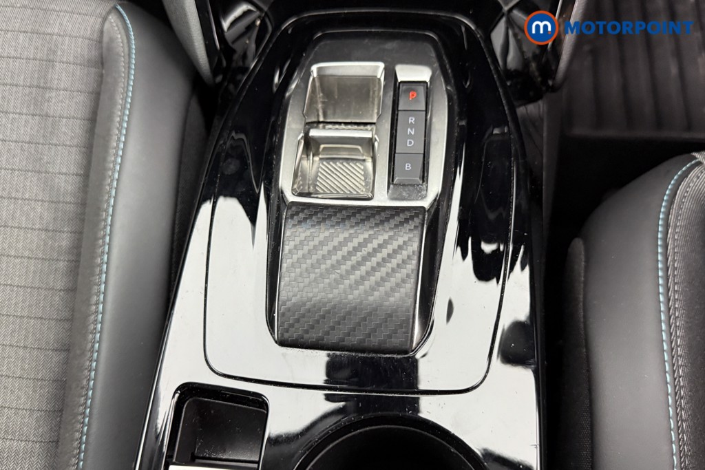 Peugeot 2008 Allure Premium Automatic Electric SUV - Stock Number (1558363) - 12th supplementary image