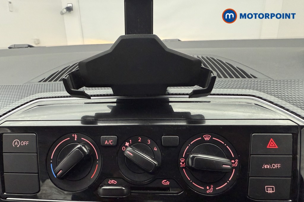 Volkswagen UP UP Manual Petrol Hatchback - Stock Number (1558699) - 5th supplementary image