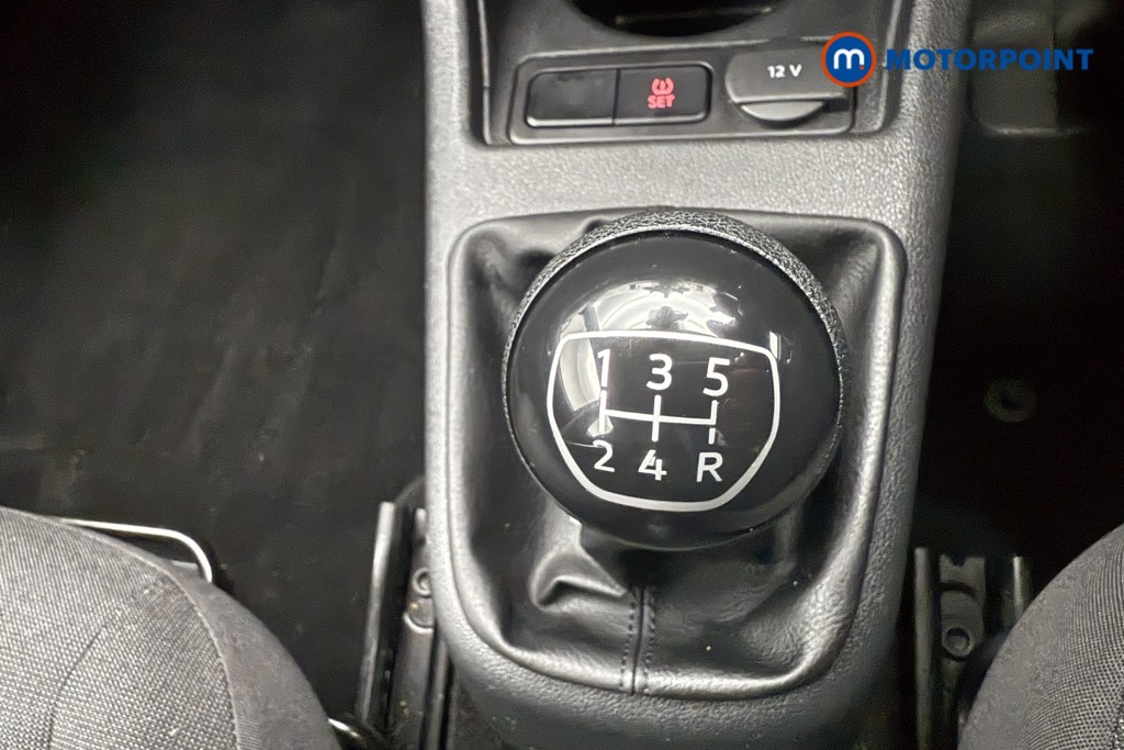 Volkswagen UP UP Manual Petrol Hatchback - Stock Number (1558699) - 7th supplementary image