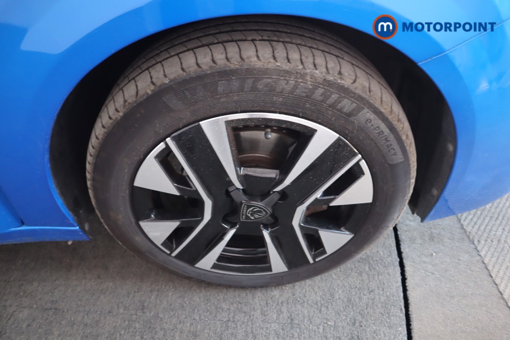 Peugeot 208 Allure Automatic Petrol-Electric Hybrid Hatchback - Stock Number (1558770) - 7th supplementary image