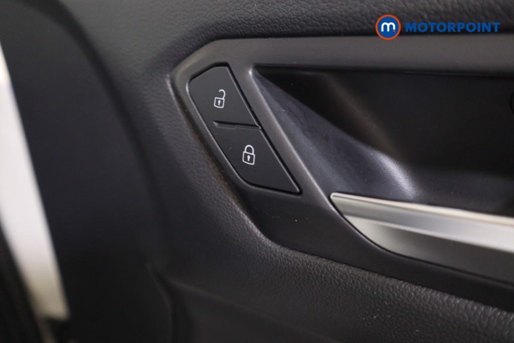 Volkswagen T-Roc R-Line Automatic Petrol SUV - Stock Number (1559481) - 10th supplementary image