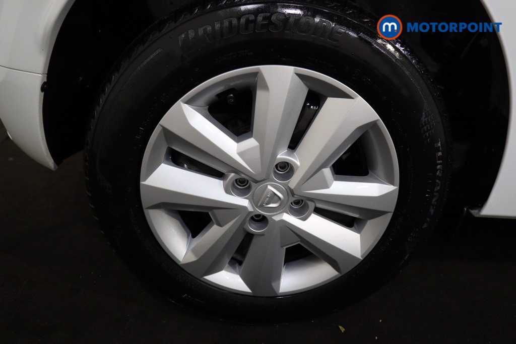 Dacia Sandero Comfort Manual Petrol Hatchback - Stock Number (1559484) - 13th supplementary image