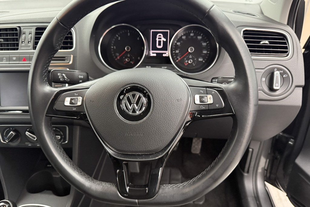Volkswagen Polo SE Manual Diesel Hatchback - Stock Number (1559773) - 2nd supplementary image