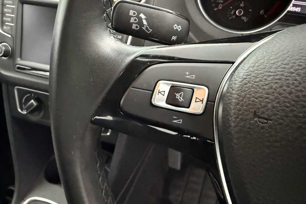 Volkswagen Polo SE Manual Diesel Hatchback - Stock Number (1559773) - 3rd supplementary image