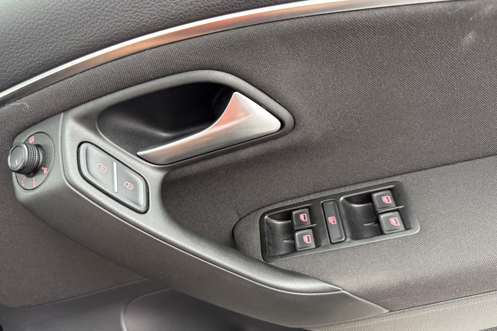 Volkswagen Polo SE Manual Diesel Hatchback - Stock Number (1559773) - 15th supplementary image