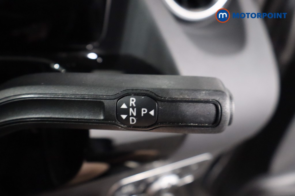 Mercedes-Benz GLA Amg Line Automatic Petrol SUV - Stock Number (1560055) - 14th supplementary image