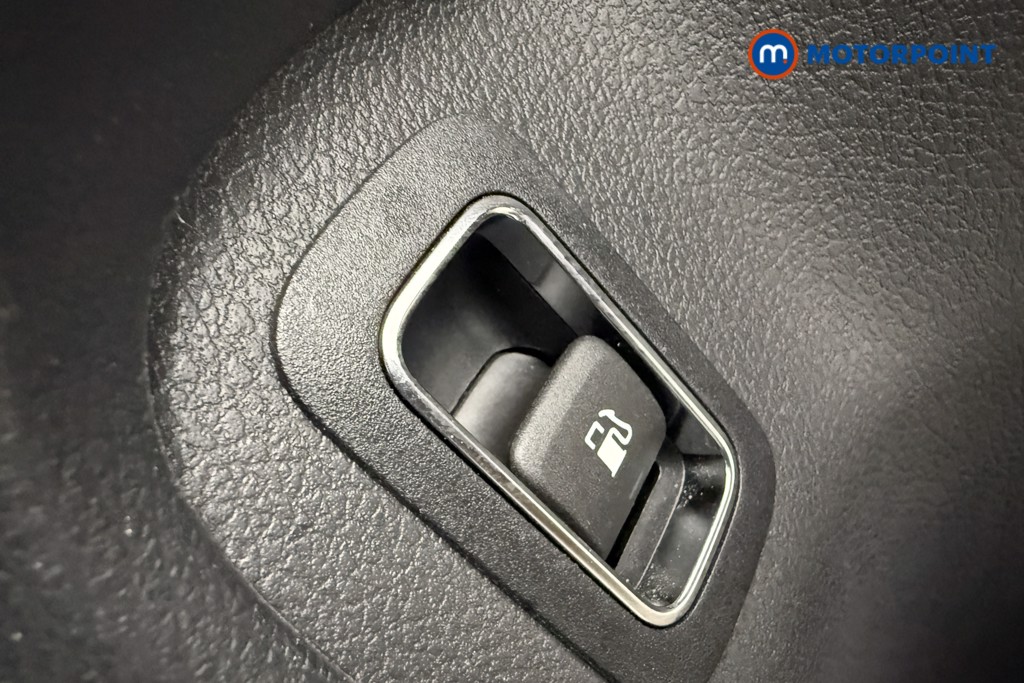 Mercedes-Benz A Class Amg Line Automatic Petrol Plug-In Hybrid Saloon - Stock Number (1560077) - 17th supplementary image