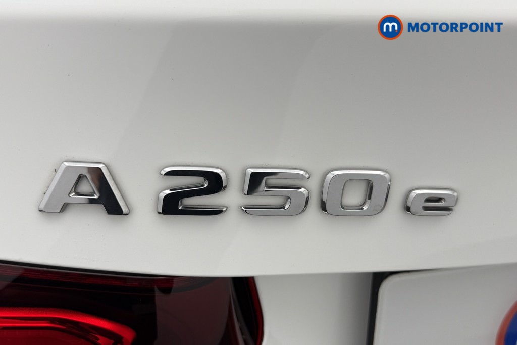 Mercedes-Benz A Class Amg Line Automatic Petrol Plug-In Hybrid Saloon - Stock Number (1560077) - 28th supplementary image