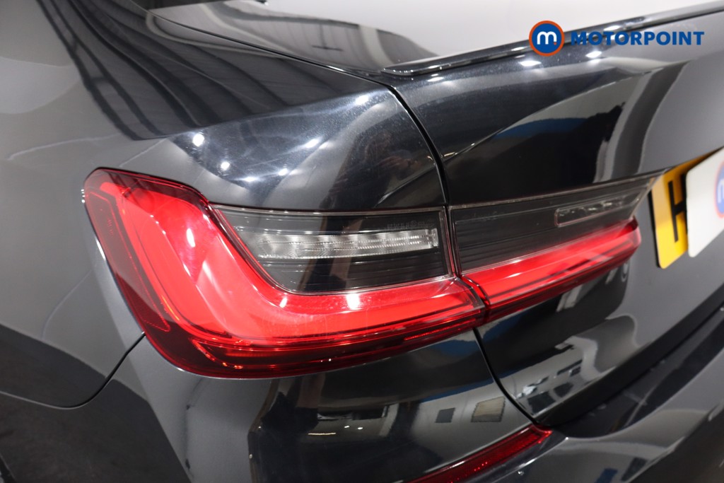 BMW 3 Series M Sport Automatic Diesel Saloon - Stock Number (1560096) - 27th supplementary image