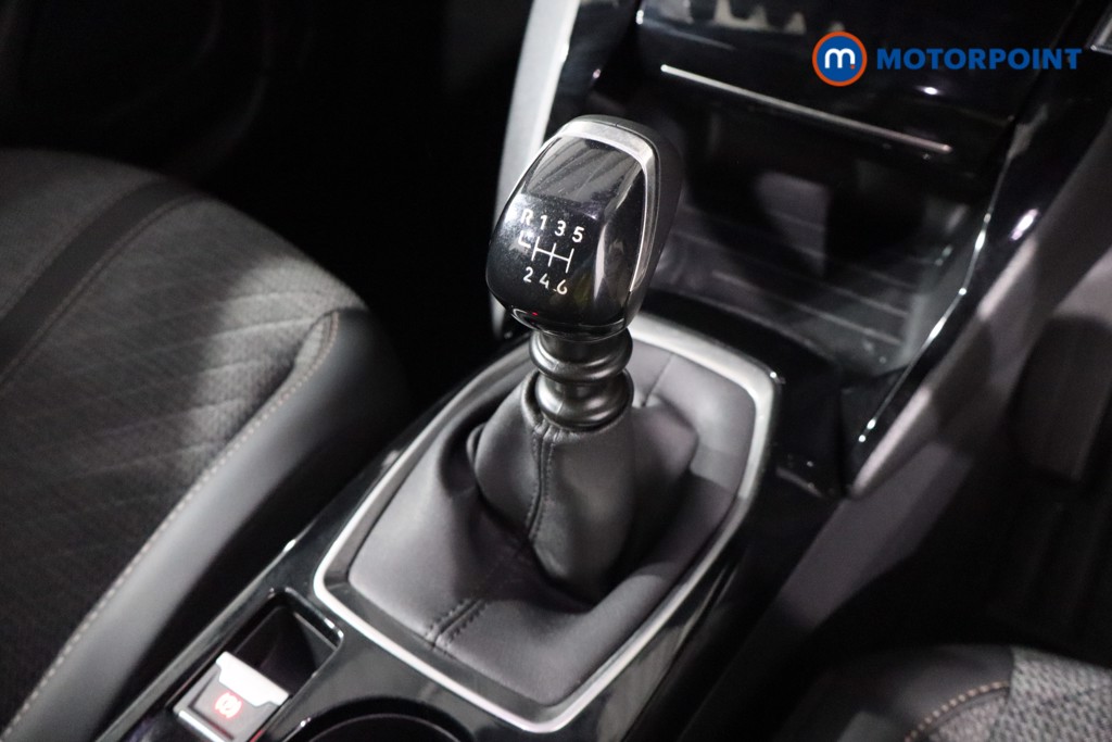 Peugeot 2008 Allure Manual Petrol SUV - Stock Number (1560370) - 14th supplementary image