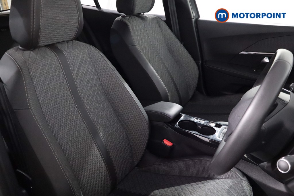 Peugeot 2008 Allure Manual Petrol SUV - Stock Number (1560370) - 18th supplementary image