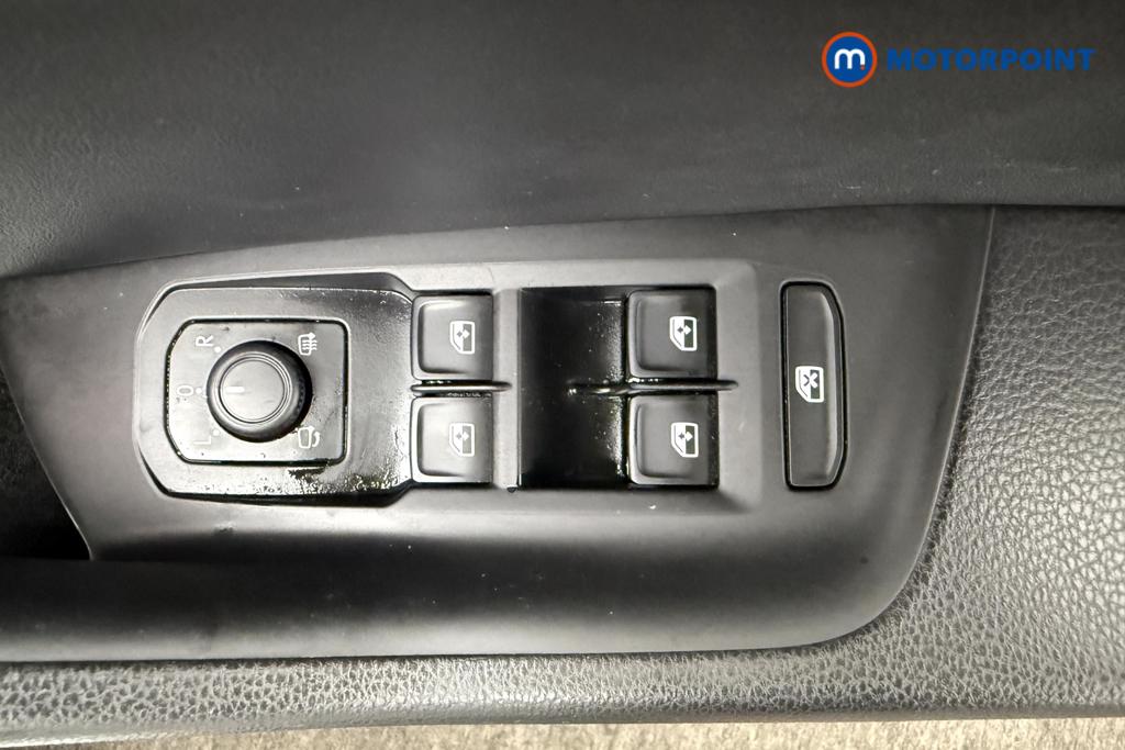 Volkswagen Arteon Elegance Automatic Petrol Hatchback - Stock Number (1560380) - 3rd supplementary image