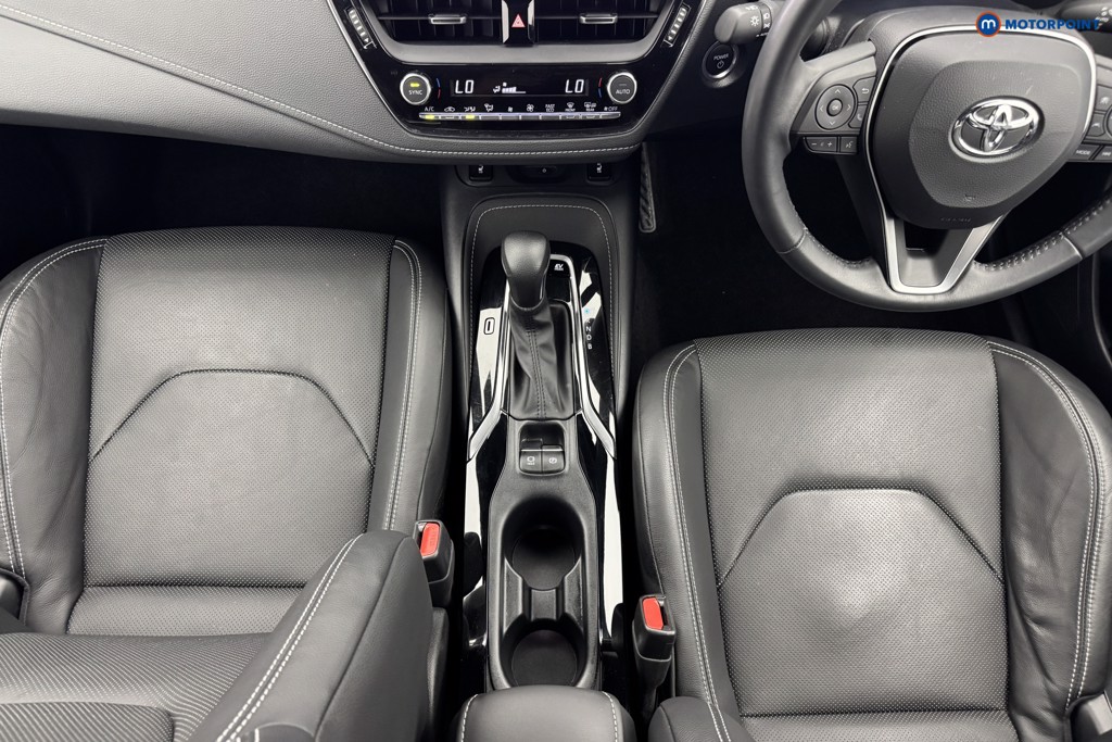Toyota Corolla Excel Automatic Petrol-Electric Hybrid Estate - Stock Number (1560417) - 5th supplementary image