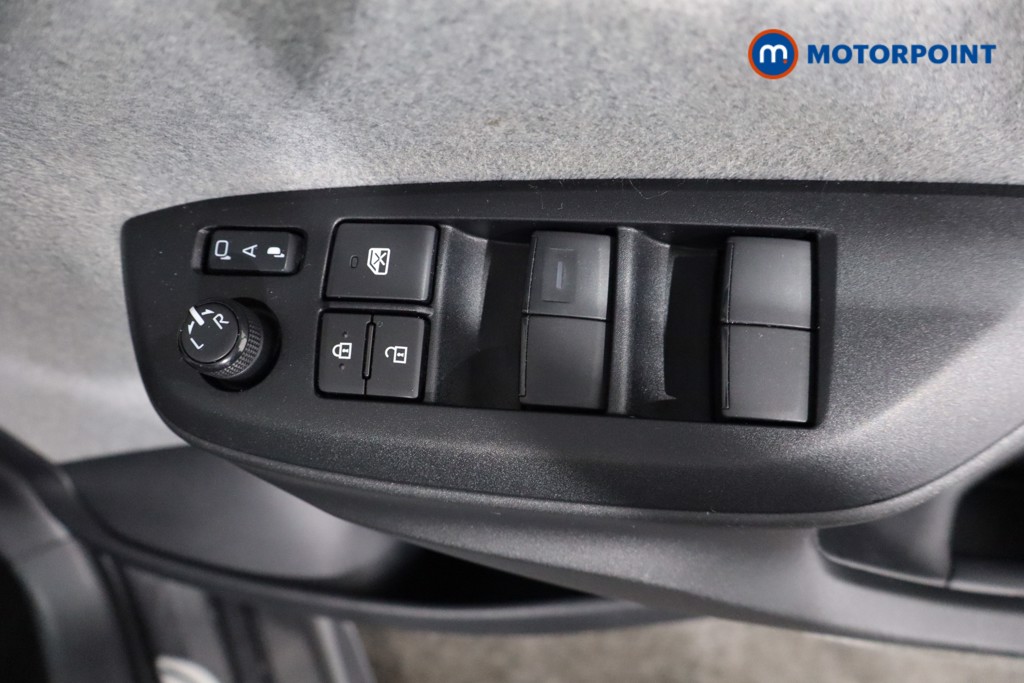 Toyota Yaris Excel Automatic Petrol-Electric Hybrid Hatchback - Stock Number (1560534) - 18th supplementary image