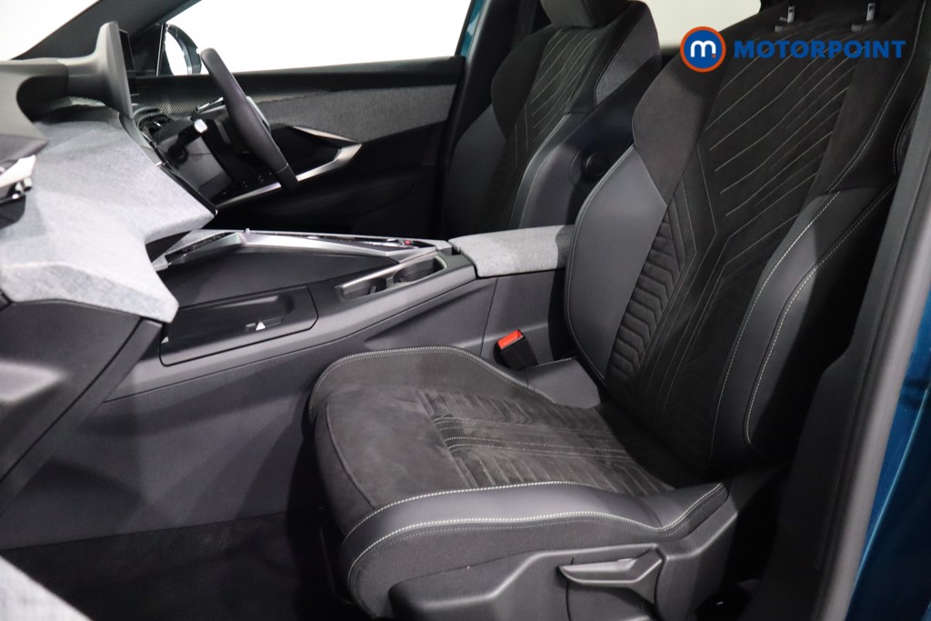 Peugeot 3008 GT Automatic Electric SUV - Stock Number (1560550) - 4th supplementary image