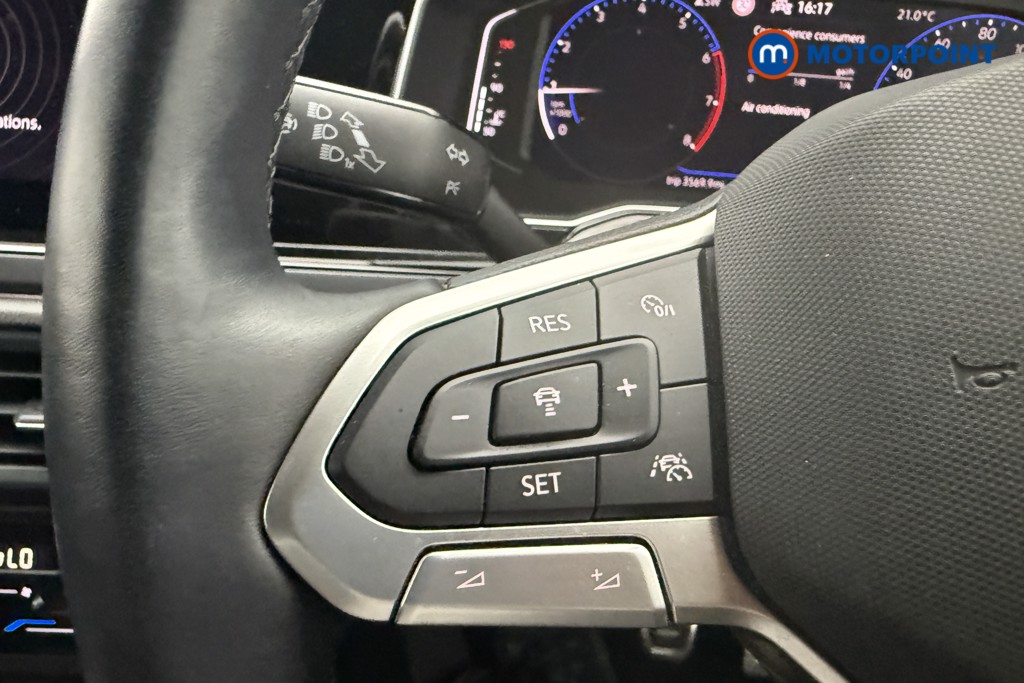 Volkswagen Polo R-Line Manual Petrol Hatchback - Stock Number (1560811) - 12th supplementary image