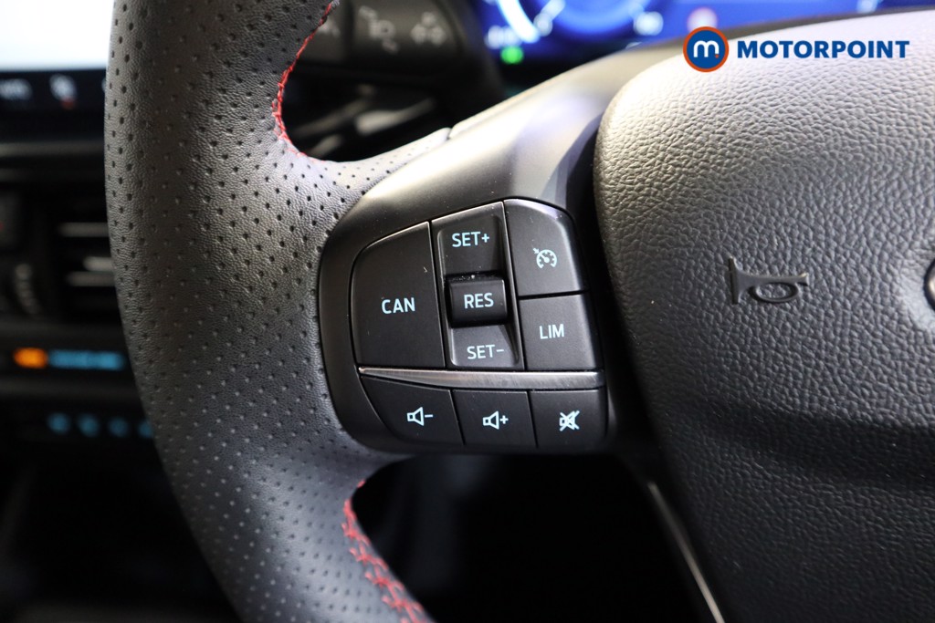 Ford Focus St-Line X Manual Petrol Hatchback - Stock Number (1560885) - 3rd supplementary image