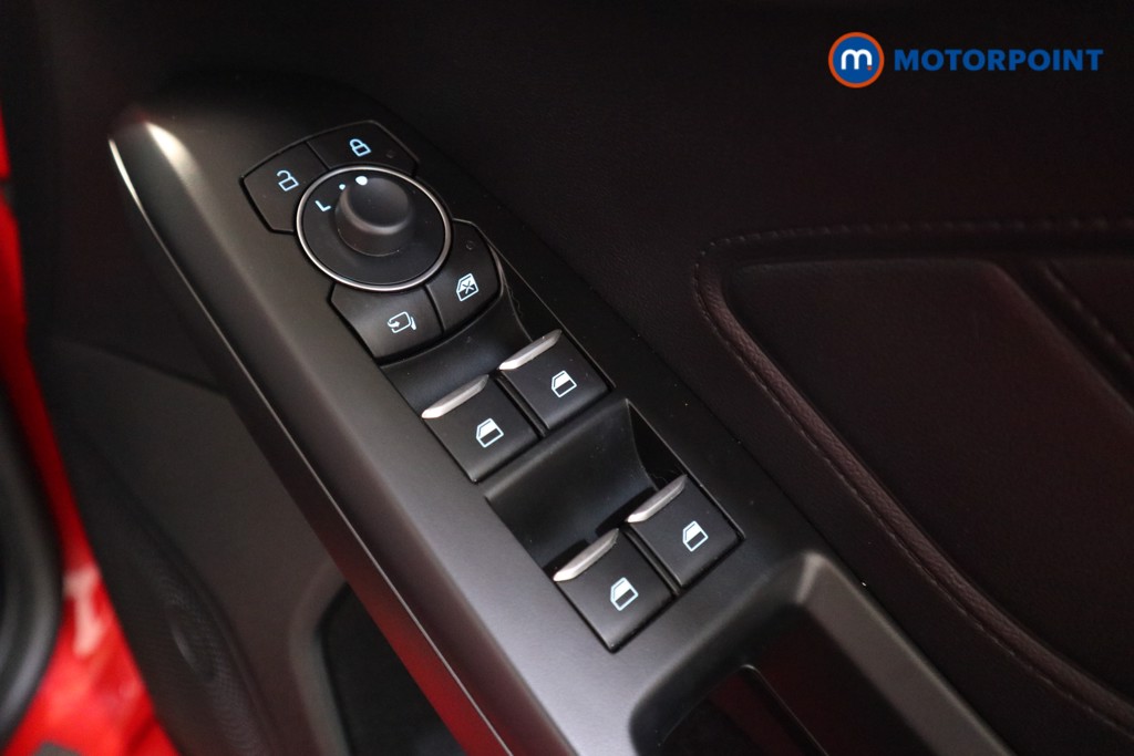 Ford Focus St-Line X Manual Petrol Hatchback - Stock Number (1560885) - 10th supplementary image