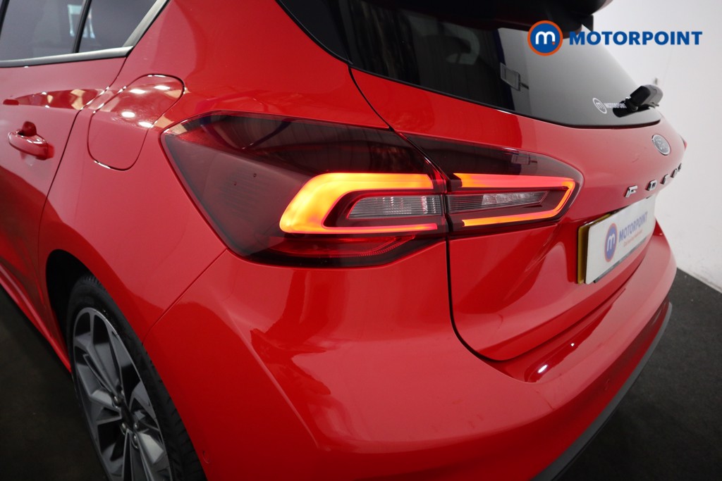 Ford Focus St-Line X Manual Petrol Hatchback - Stock Number (1560885) - 21st supplementary image