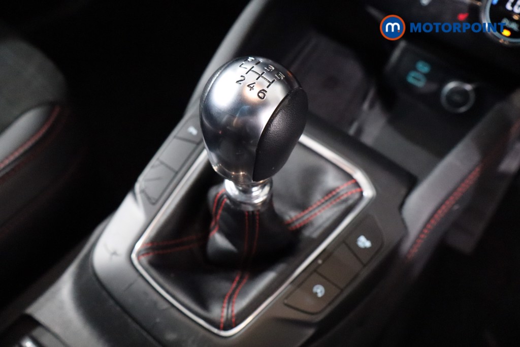 Ford Kuga St-Line X Manual Petrol SUV - Stock Number (1561127) - 14th supplementary image